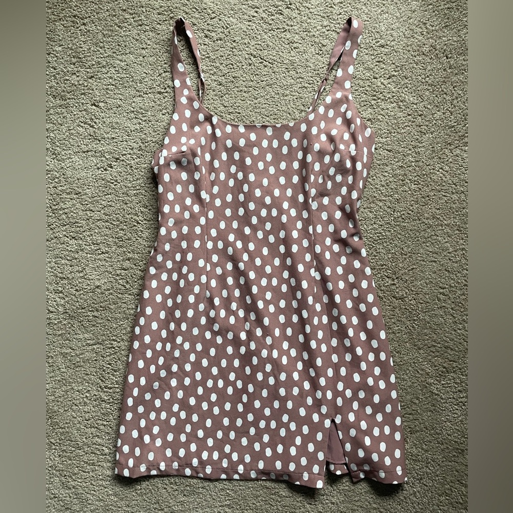 Abercrombie and Fitch tieback dress. Fawn color with polkadots. Size large.